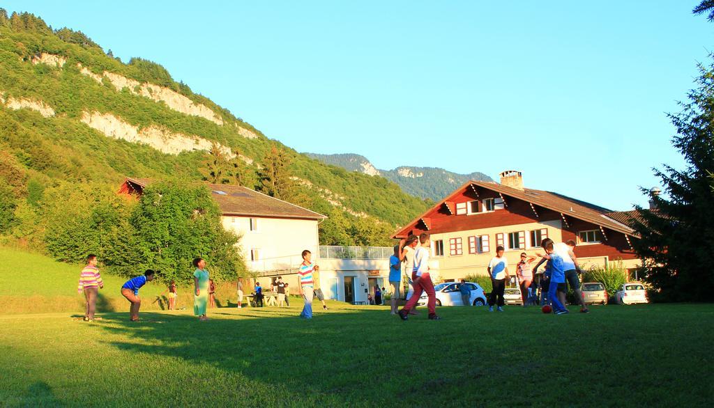 Village Vacances Les Alerions Talloires Ngoại thất bức ảnh
